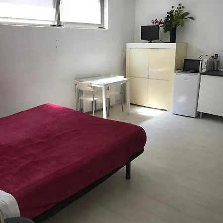 Appartement And Kitchen Bilbao